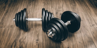 Does Lifting Weights Burn More Calories than Cardio?